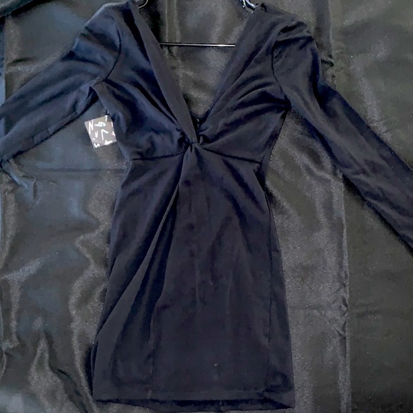 Nasty Gal Dresses & Skirts - Never worn Nasty Gal, little black dress.
